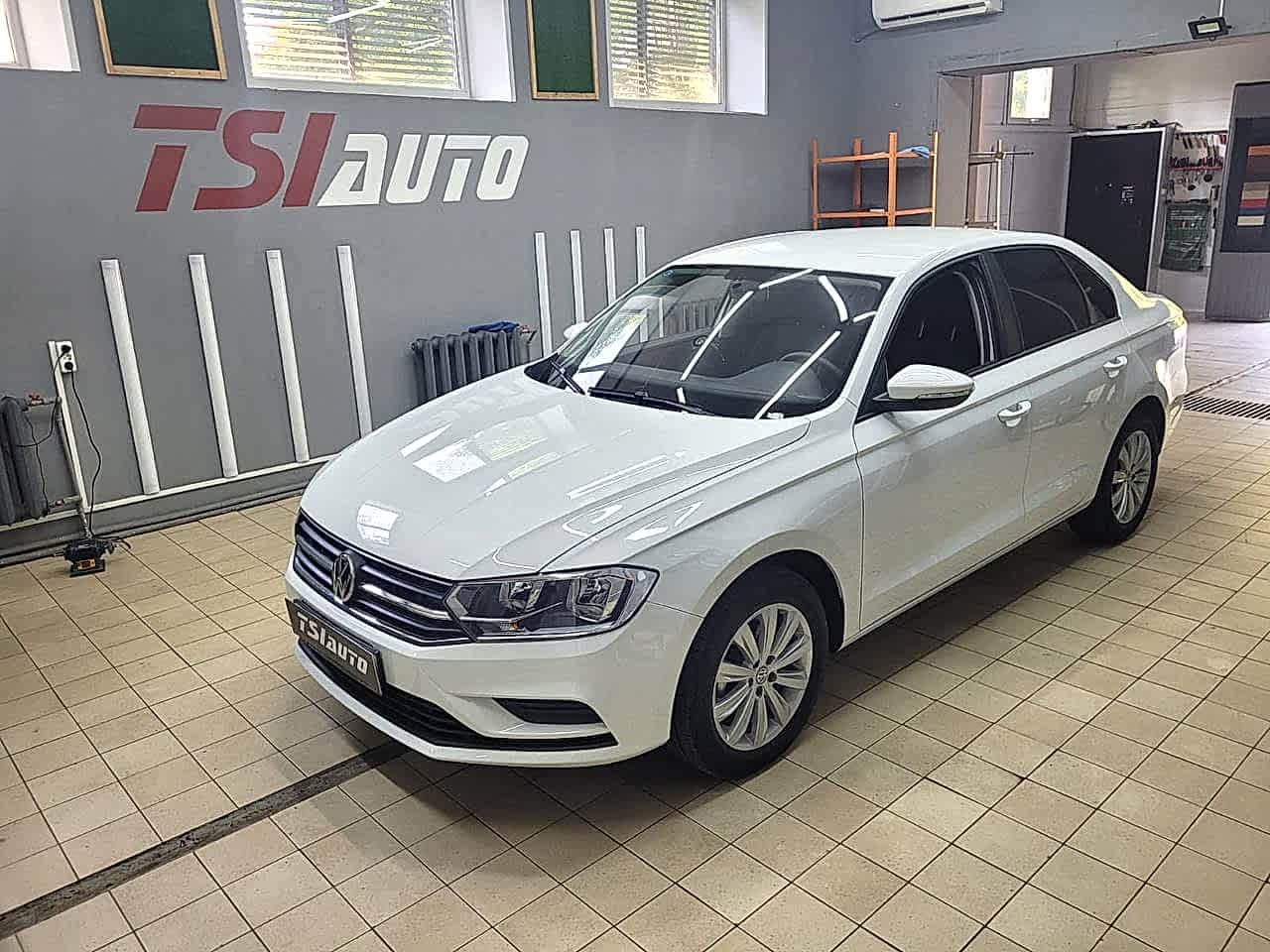 Шумоизоляция VW Polo 6 в Алматы в пакете Комфорт Шумоизоляция VW Polo 6 в Алматы в пакете Комфорт